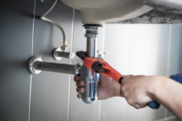 Best Clogged Drain Plumber  in Bloomington, IL